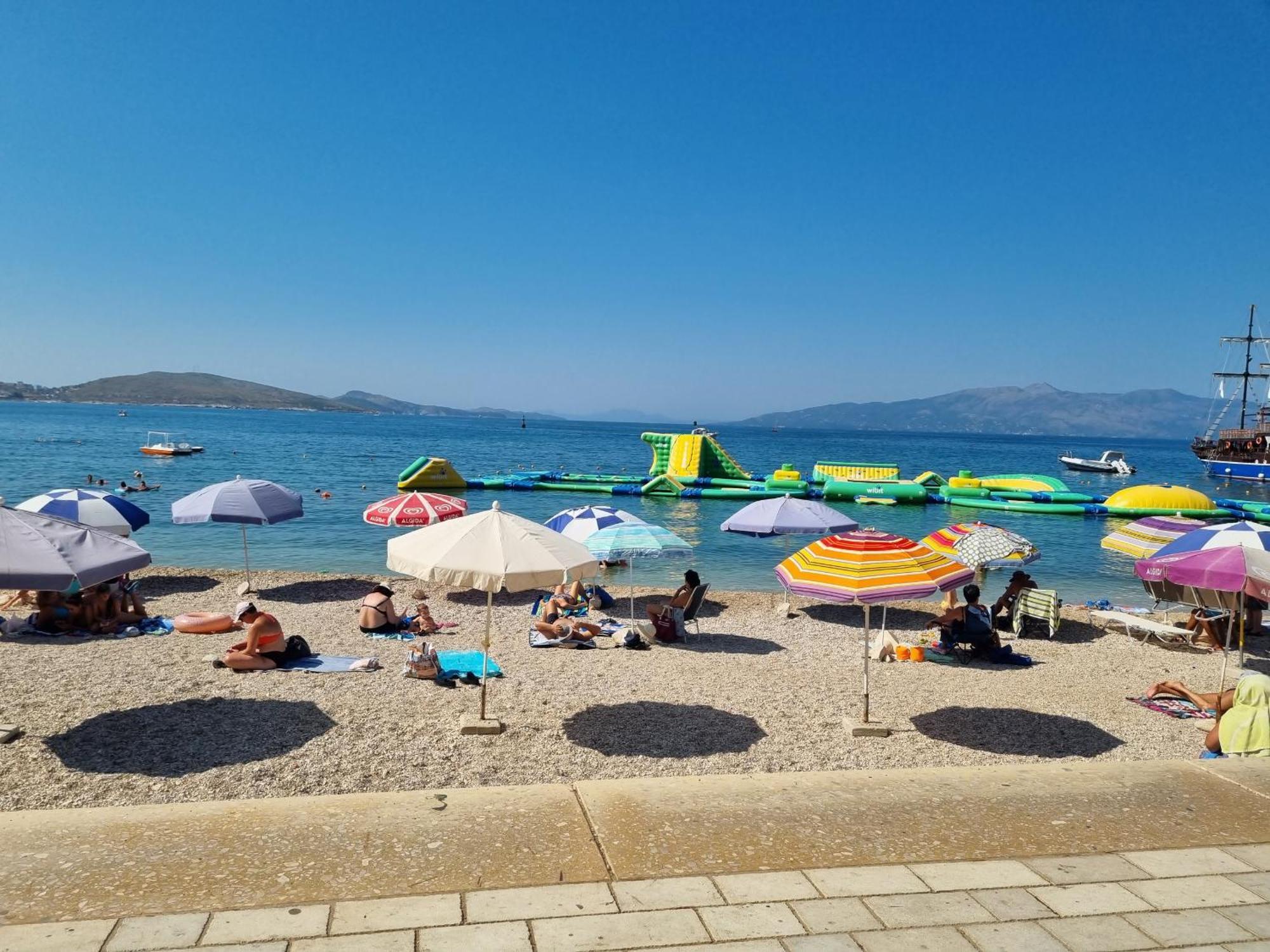 Apartments Blue Horizons Sarandë エクステリア 写真