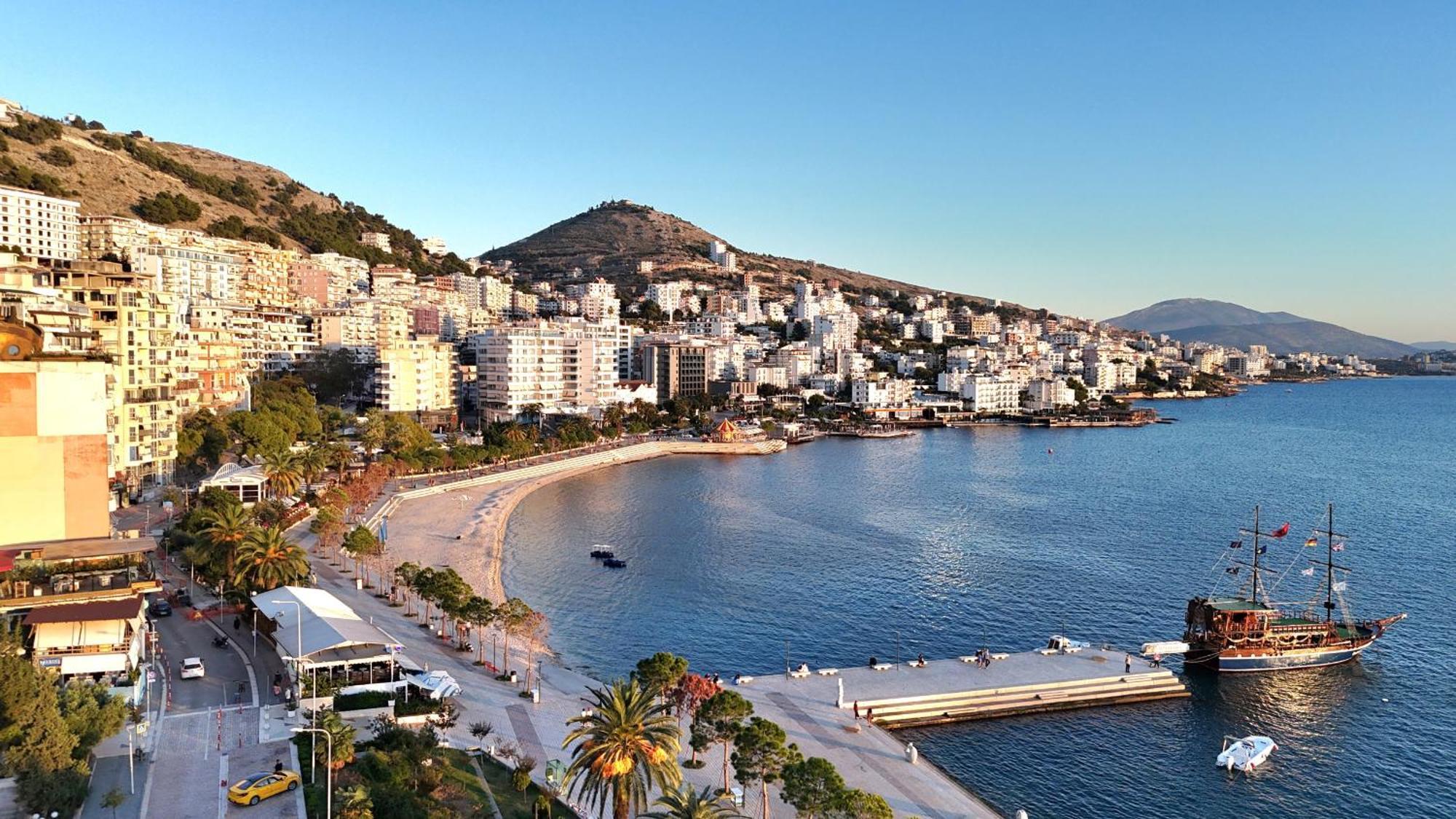 Apartments Blue Horizons Sarandë エクステリア 写真